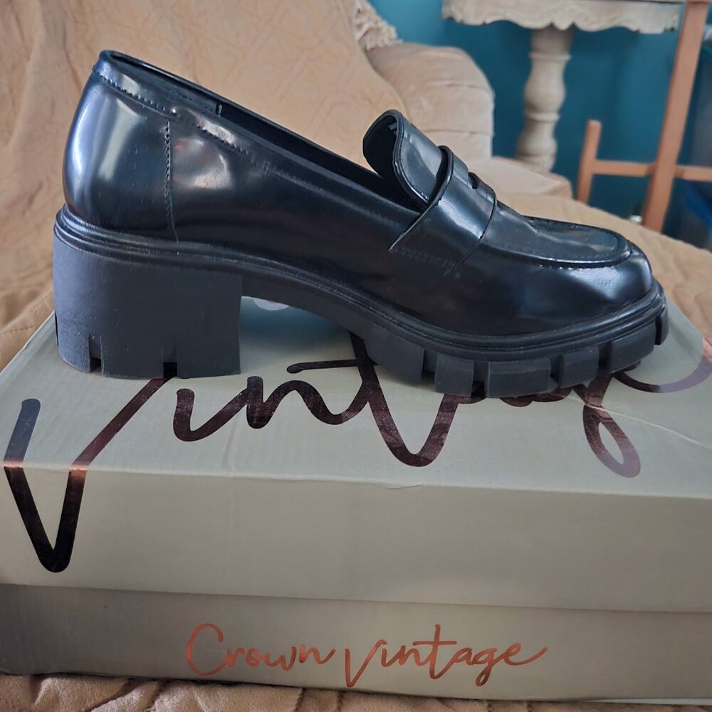 Loafers - Picture 2 of 3